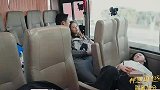 王子文吴永恩恋情曝光，网友偶遇二人上海游玩，吴永恩贴心守护