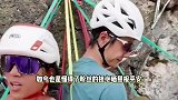 王一博晒照全方位报备，夹缝中生存岩羊本羊，泡面头自拍晒黑不少