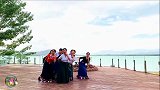 太喜欢青花瓷的《饮酒欢歌》了，音乐好听、舞蹈欢快、队形活泼！