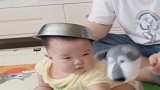 把儿子交给小姨看一天，就发来这一段视频，过分了啊！
