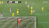 第53分钟唐卡斯特球员科平杰射门