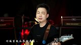 回味经典，小哥一首《沉默是金》，像在诉说人生百态