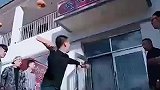 郭老师说过，岳云鹏膨胀的时候，是被媳妇扇醒来的