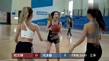 篮球：报告教练，我想上去单挑她们四个