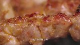 锦州小烧烤又火了！一大串排骨肉才两块，便宜实惠肉香味美丨宵夜