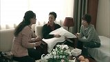 亲家准备好了菜，大妈非要自己请