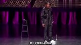 小伙模仿李小龙走路姿势，你给几分？论搞笑我给99分！1