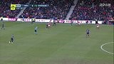 下半场补时第1分钟蒙彼利埃球员拉博德盘带突破