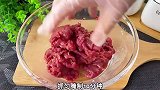 牛肉的神仙吃法，不信你试试，嫩滑入味
