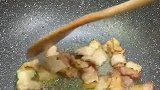 别说了，快吃！贼好吃的青椒炒肉