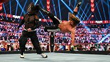 RAW第1431期：幸存者大赛资格赛 AJ VS杰夫-哈迪