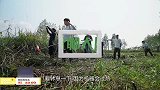 彭昱畅为承包仓库太艰辛，劳作被蜈蚣吓到变形，带张艺兴吃空仓库