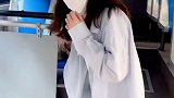 最怕的是你喊了 司机还没听到社恐太难了