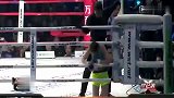 格斗-15年-中国第一猛女25秒KO乌克兰选手 暴力打出场外-新闻