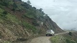经历过崎岖的山路才能遇见更好的风景