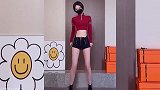 身材很出众，喜欢哪一个？