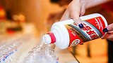 茅台酒瓶口为什么要放两颗玻璃珠，到底有何妙用？知道的人不多
