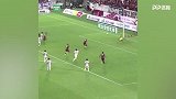小白失点又怎样？神级停球后照样凌空破门