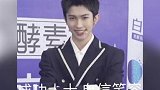 林墨 张嘉元 爆笑斗舞 两只小鸡的舞台来了！into1 搞笑 斗舞
