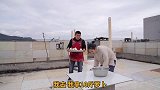 媳妇加餐炖猪棒骨，小厨买10斤萝卜腌萝卜皮，蘸红油啃才安逸