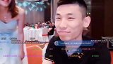 旭旭宝宝坐在嫂子旁边竟然敢和伴娘疯狂互动，随后惨遭嫂子毒打！