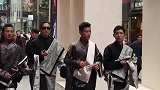名藏风美少年打卡成都地标，帅气的藏风小哥，哪个是你的菜