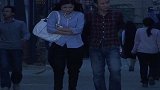 原本她本是漂亮无忧无虑的小女孩，是生活教会了女孩子成长！