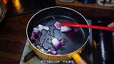 豆腐汤怎么做好吃又简单，简单又好吃的金针菇豆腐汤