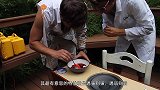 非牛顿流体遇上震动的音箱，把音量开最大，网友：太魔性了