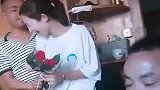 你是怎么做到换女人就跟甩鼻涕一样？教教我吧
