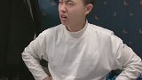 当室友讨论男生处对象时