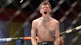 后生可畏！蔡斯上位砸拳TKO终结对手取胜！