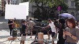 尼泊尔的奇葩习俗，女性一旦到了生理期，就会被家人赶到牛棚住！