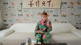 美女接到诈骗电话，把骗子整不会了，太逗了
