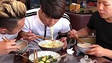 不好意思，见笑了