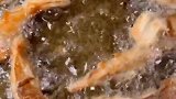 酥香好吃的油炸平菇你学会了吗，赶紧试一试吧