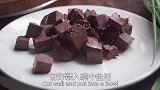 家庭版猪血豆腐的做法，滑嫩入味，营养又健康，几分钟就能学会