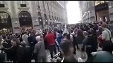 意甲-占领米兰城 国米球迷街头助威静候德比-专题
