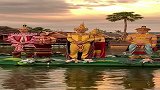 西双版纳，湄公河之夜，刚看第一眼还以为是印度节日