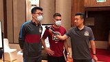 伊沃展示球迷手写祝福：我们会为了建业拼尽全力