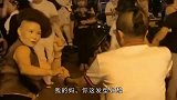 老哥，你这一扔把我可给笑坏了！