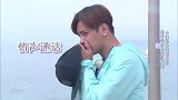 小猪给妈妈打电话被众人追捕，背后偷说坏话惨遭孙红雷暴K！