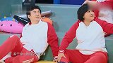 王牌：关晓彤现场一秒下叉，贾玲艰难跟上：疼死我了