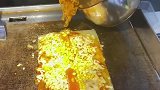 芝士火鸡烤冷面，这样的冷面看起来就香气四溢，好有食欲感！