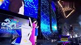 陪伴杨钰莹二十多年的男人！如今再次同台，依旧“金童玉女”