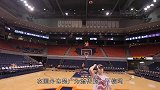 杂技传出国外了小哥玩的出神入化一定让你鼓掌称奇