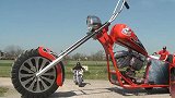 技术宅造巨型摩托车，长10米，重5吨