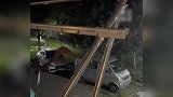楼上住户多次高空小便臭气熏天，楼下居民苦不堪言：准备装摄像头
