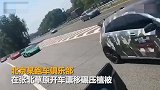 俱乐部开跑车到张北草原漂移 草原站负责人挺心疼的