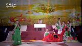 王二妮父母全家 表演：陕北民歌《绣金匾》，再现老区拥军场景